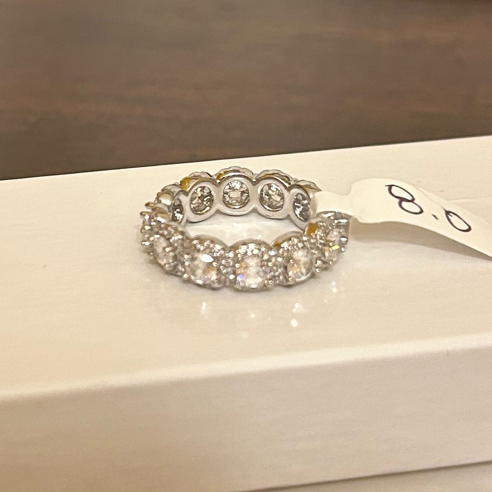 Size 8 Silver Tone Diamond CZ Women's Eternity Band Ring No Mark
